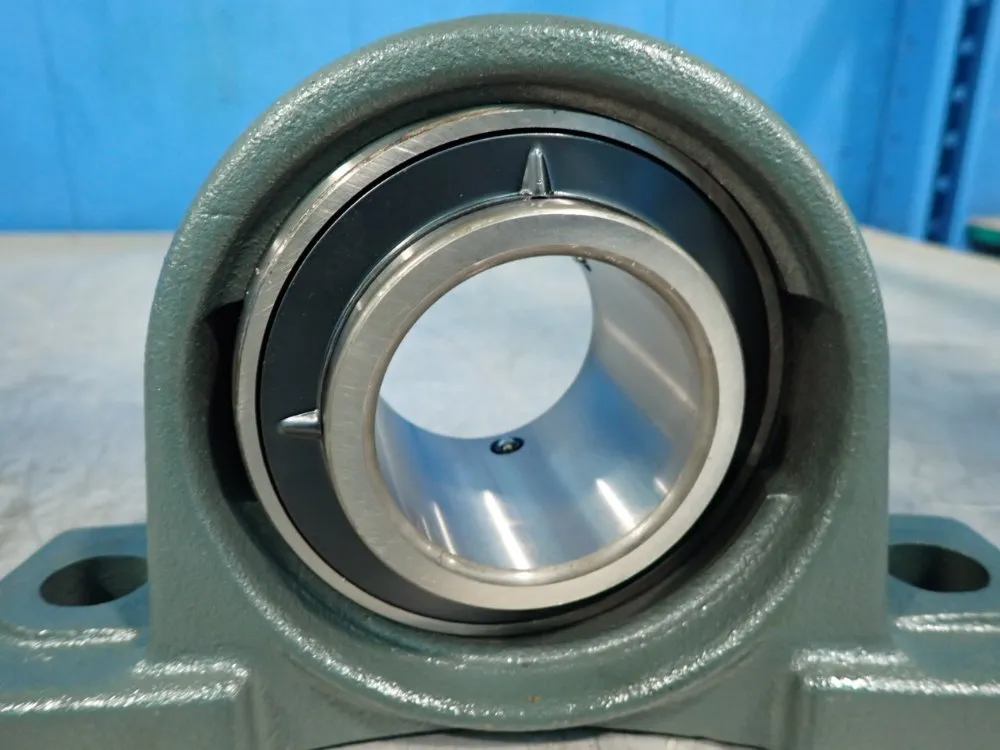 Ntn Pillow Block Bearing Unit - Uc212