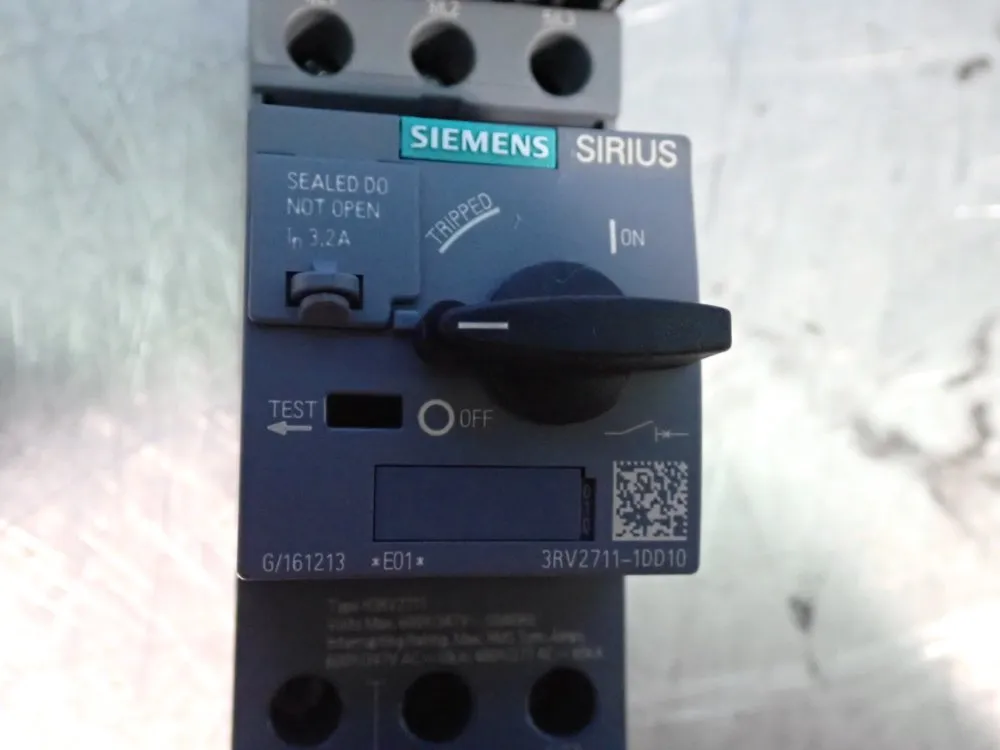 Siemens Sirius Circuit Breaker - 3rv2711-1dd10