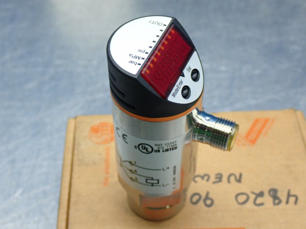 Efector500 Pressure Switch W/ Display - Pn5201