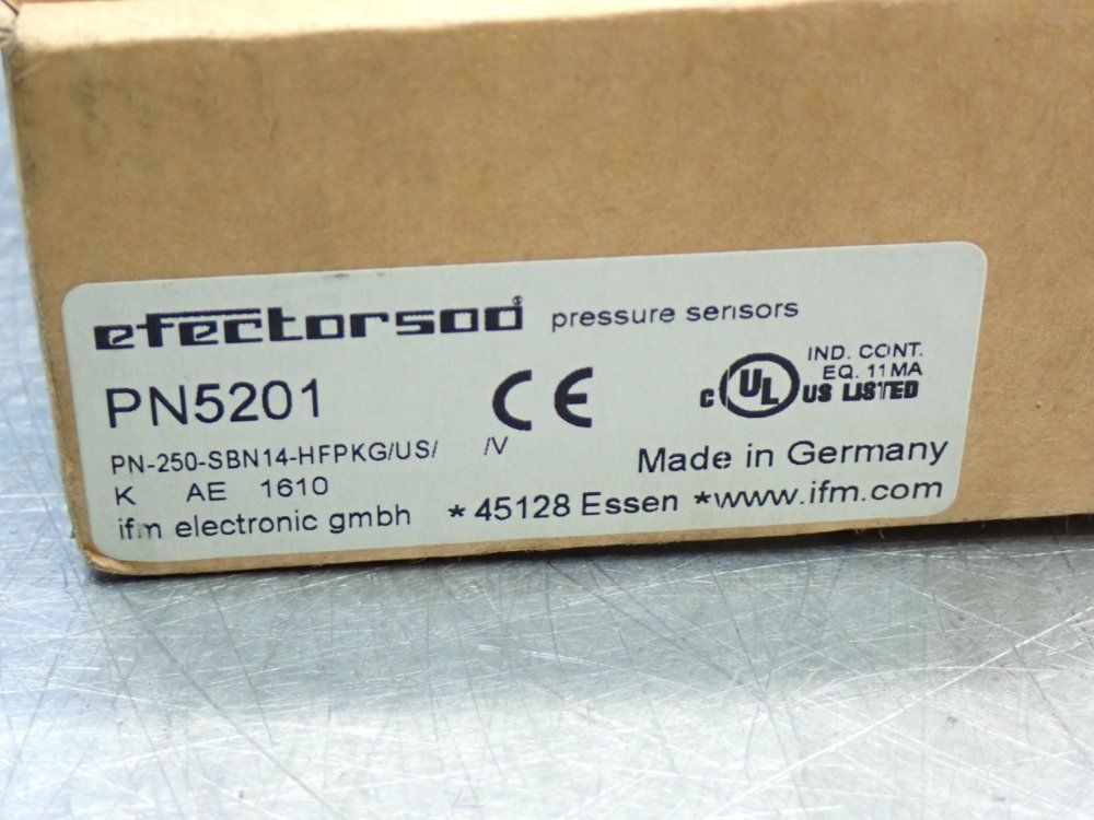 Efector500 Pressure Switch W/ Display - Pn5201