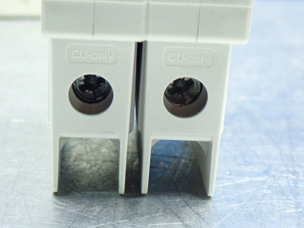 Allen Bradley Thermal Magnetic Miniature Circuit Breaker - 1489-m2d020