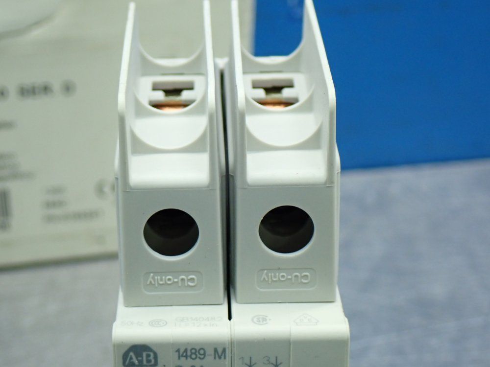 Allen Bradley Thermal Magnetic Miniature Circuit Breaker - 1489-m2d020