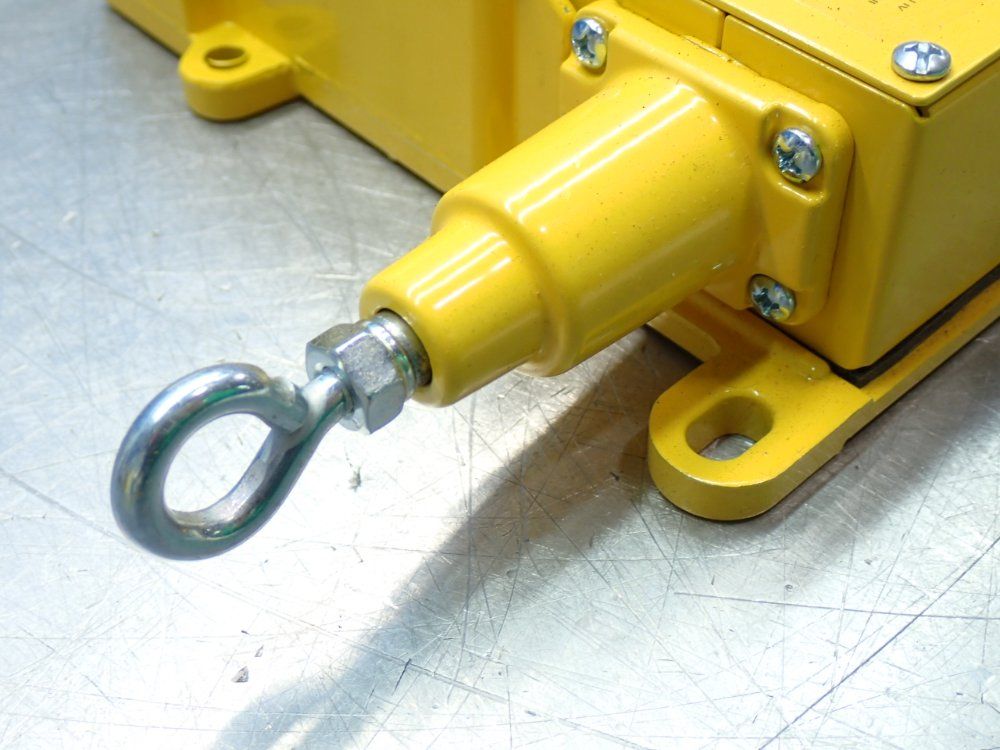 Rees Cable Operated Switch - 04962-200