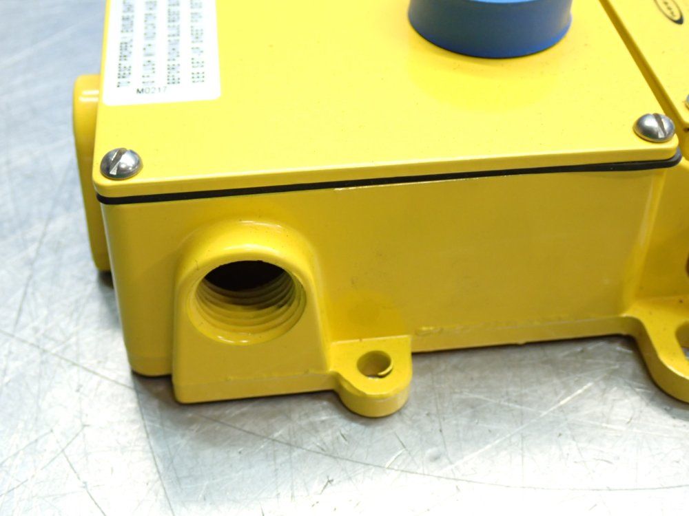 Rees Cable Operated Switch - 04962-200