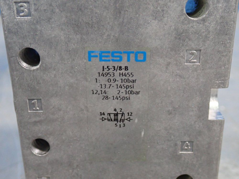 Festo 13.7 - 145 Psi Pneumatic Valve - J-5-3/8-b