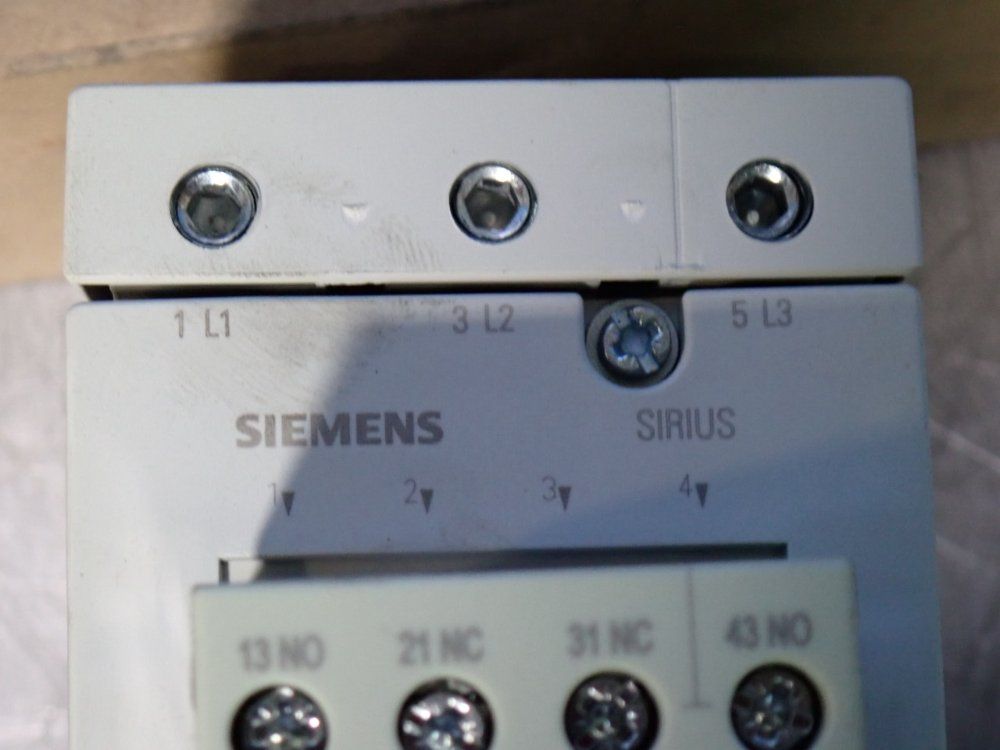 Siemens 80 A Power Contactor - 3rt1045-1bb44-3ma0