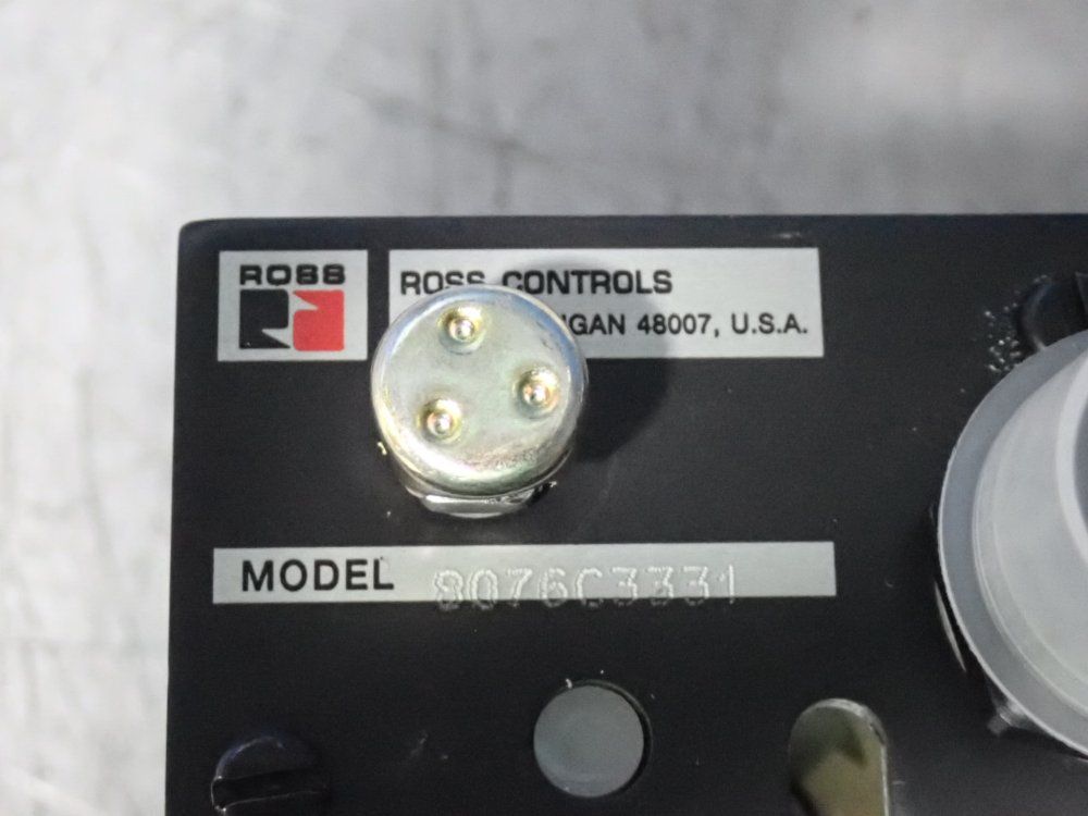 Ross Controls 2-10 Bar Pneumatic Solenoid Pilot Valve - 8076c3331