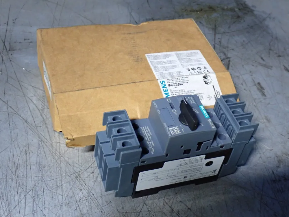 Siemens 2 A Circuit Breaker - 3rv2711-1bd10