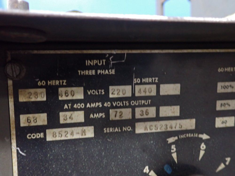 Lincoln Electric 400 A Welder - Idealarc R35-400