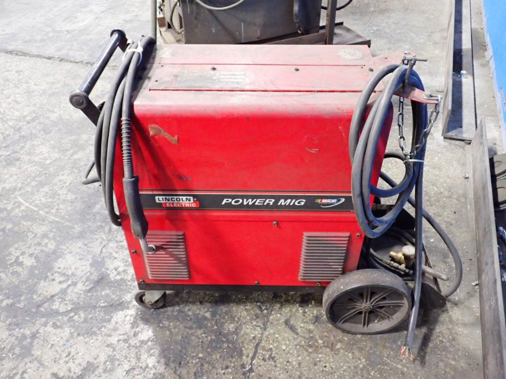 Lincoln Electric 350 A Welder - Power Mig 350mp