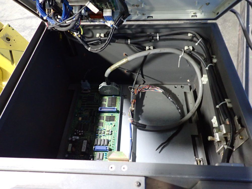 Fanuc Robot - Arc Mate 50il / A05b-1135-b007