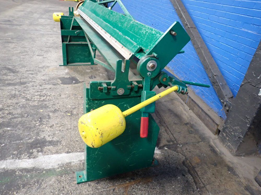 National Sheet Metal Machines Inc 16 Gauge / 97" Sheet Metal Brake - N9616