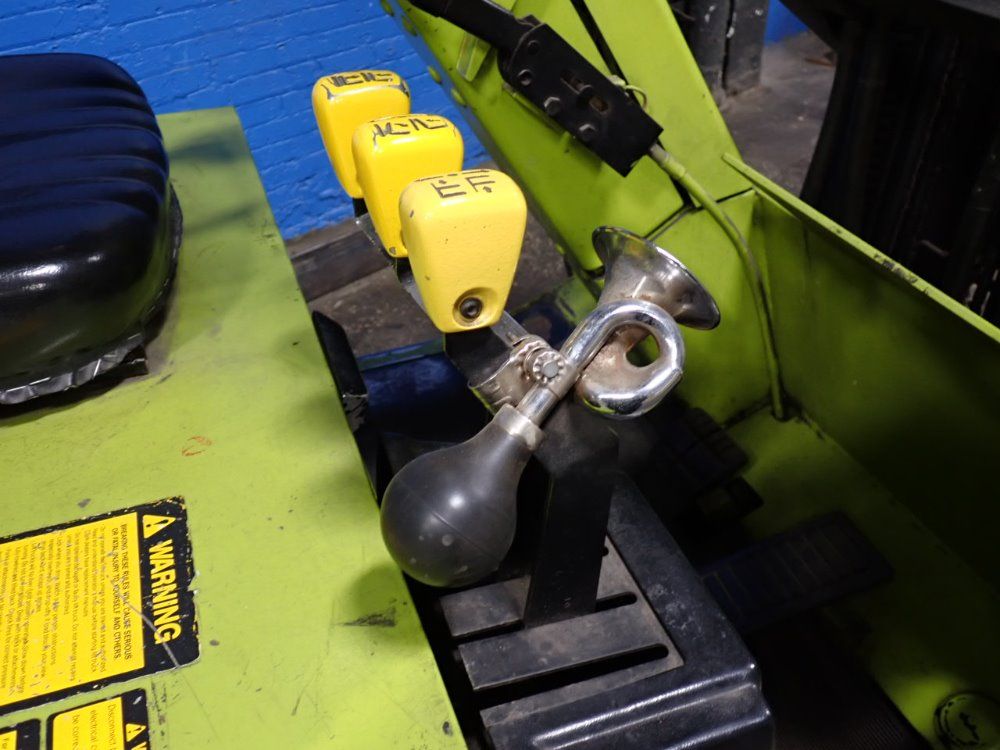 Clark 2475 Lbs Electric Forklift - Tw15s