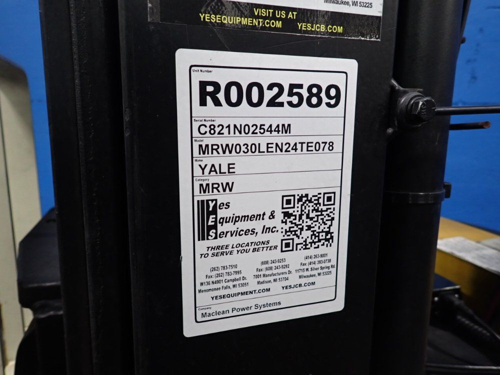 Yale 2800 Lbs Electric Straddle Lift - Mrw030len24te078