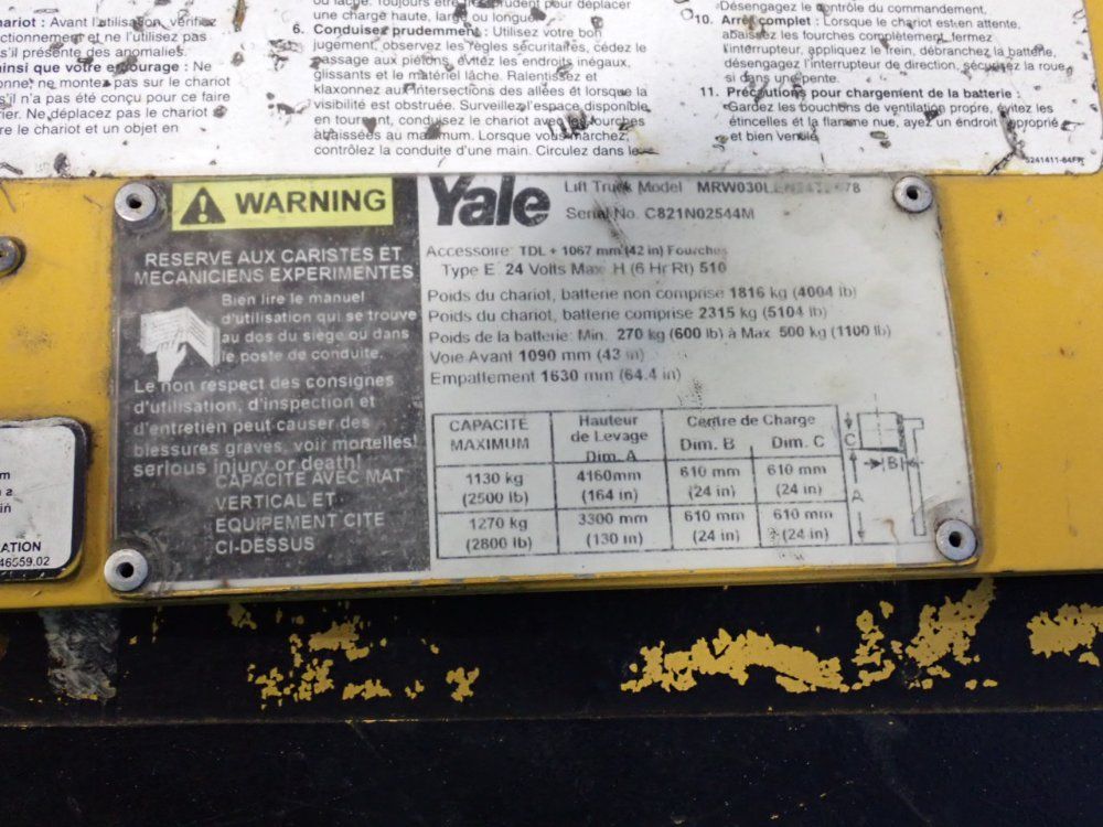 Yale 2800 Lbs Electric Straddle Lift - Mrw030len24te078