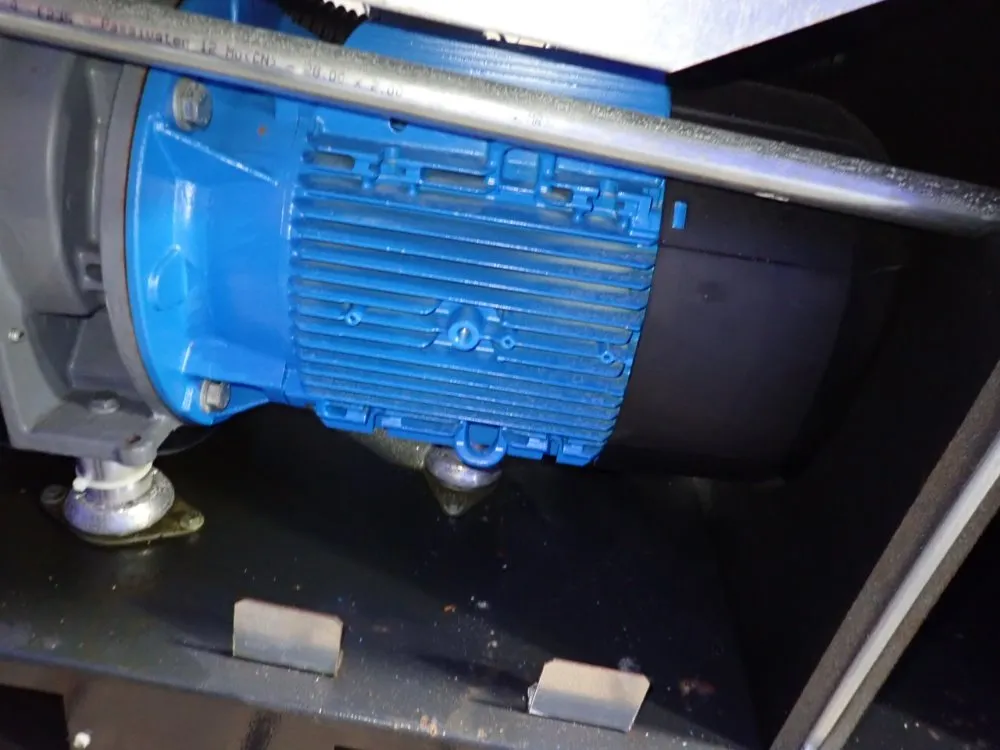 Quincy Compressor 11 Kw Air Compressor - Qgd-15
