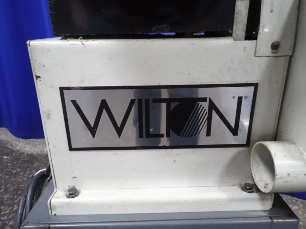Wilton Bench Sander