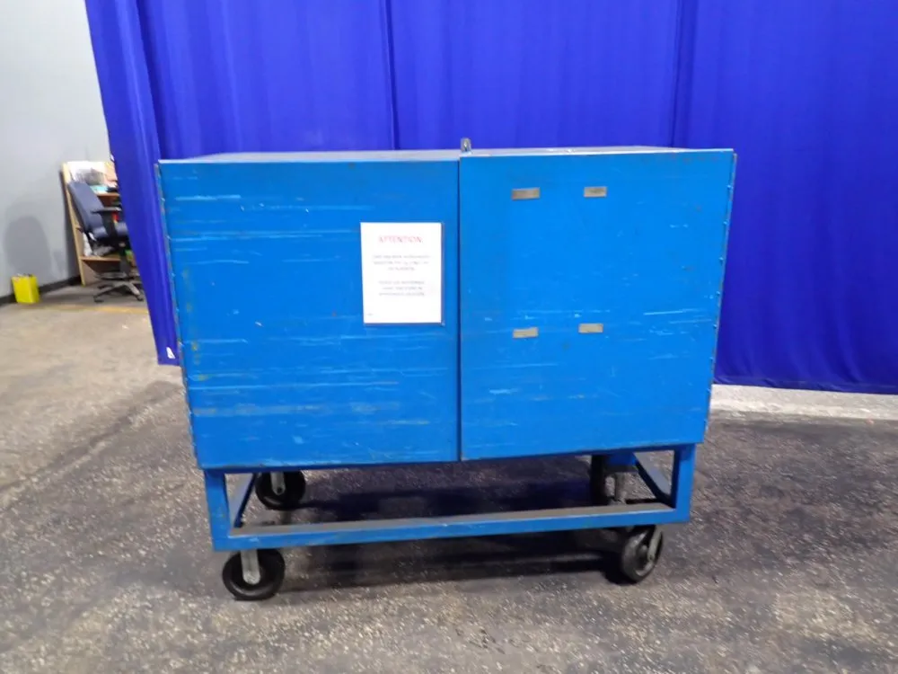 10 @ 5" X 33" Tool Cart