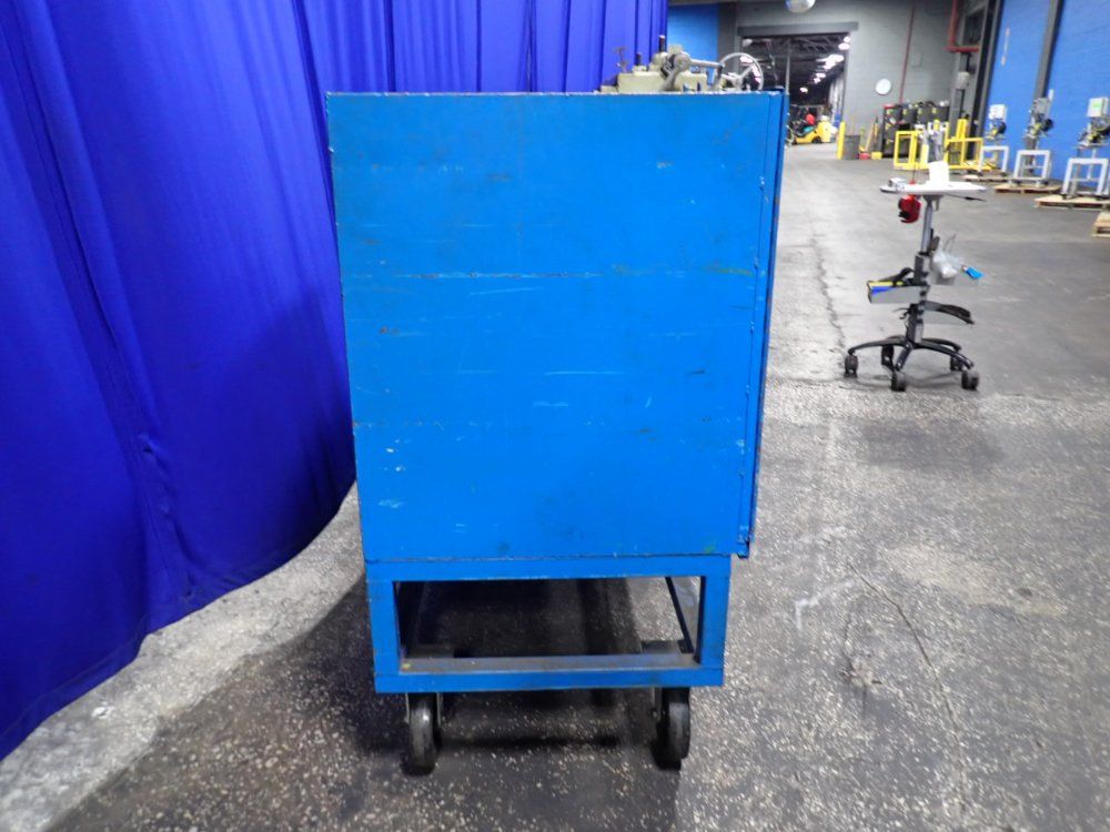 10 @ 5" X 33" Tool Cart