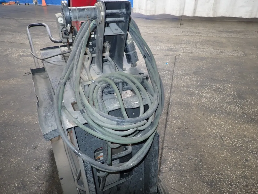 Lincoln 350 Amp Welder - Power Wave 355m