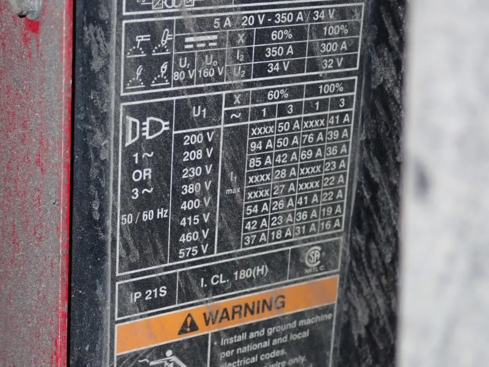 Lincoln 350 Amp Welder - Power Wave 355m