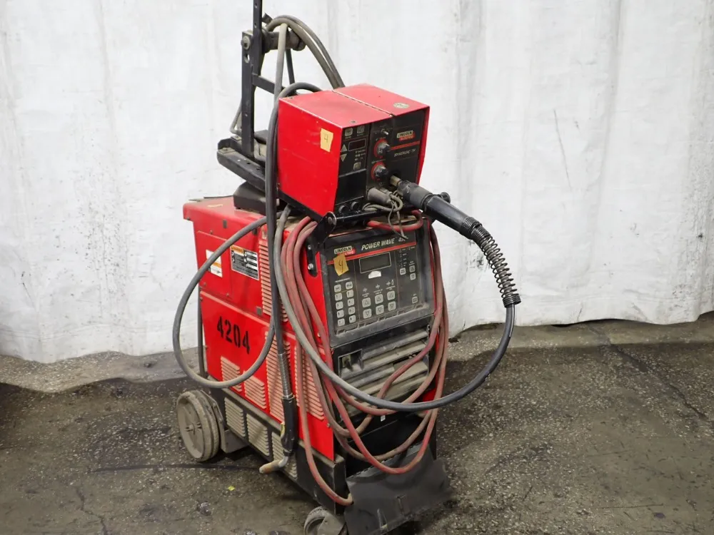 Lincoln 500 Amp Welder - Power Wave 450