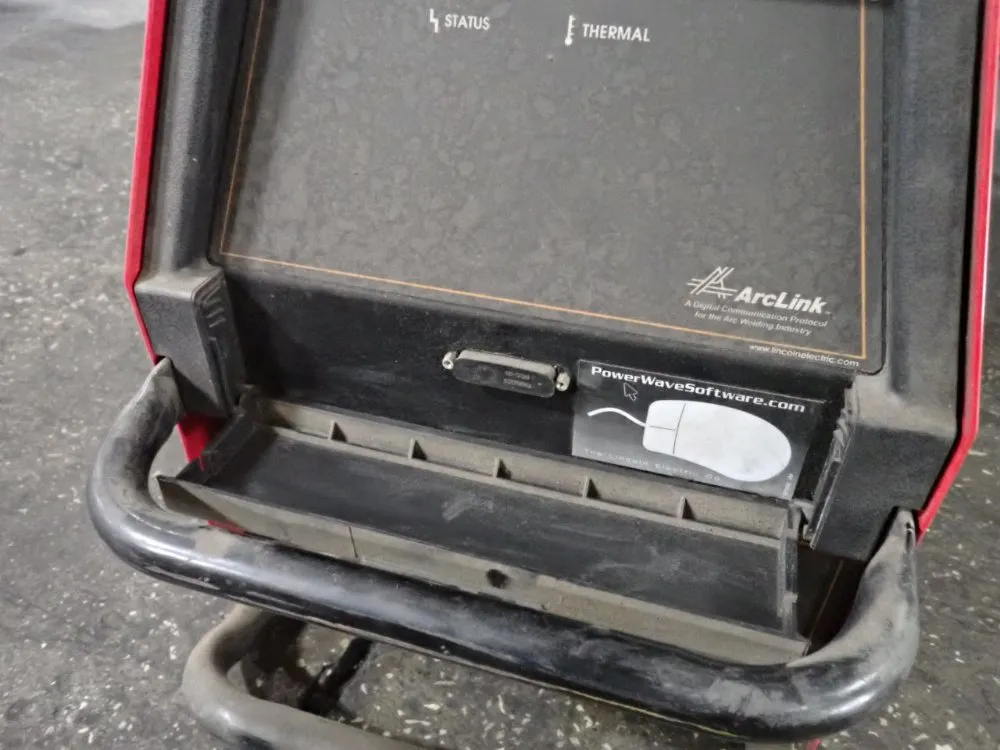 Lincoln 350 A Welder - Power Wave 355