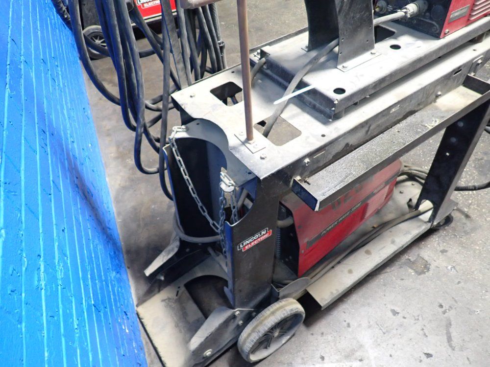Lincoln 350 A Welder - Power Wave 355m