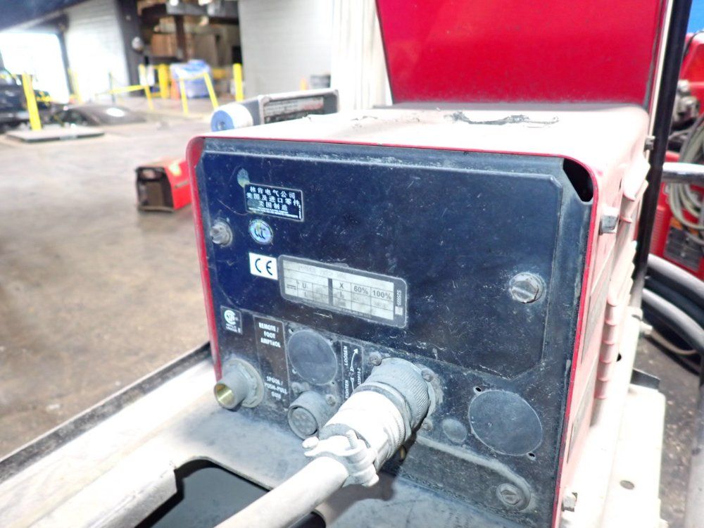 Lincoln 350 A Welder - Power Wave 355m