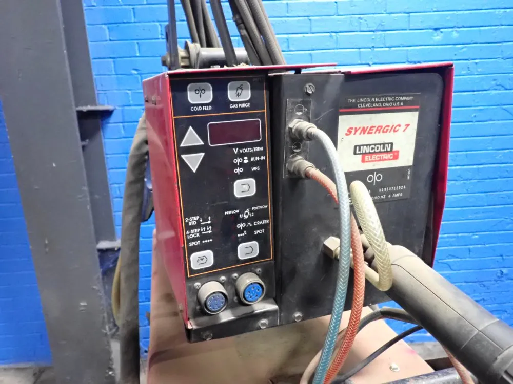 Lincoln 450 A Welder - Power Wave 450