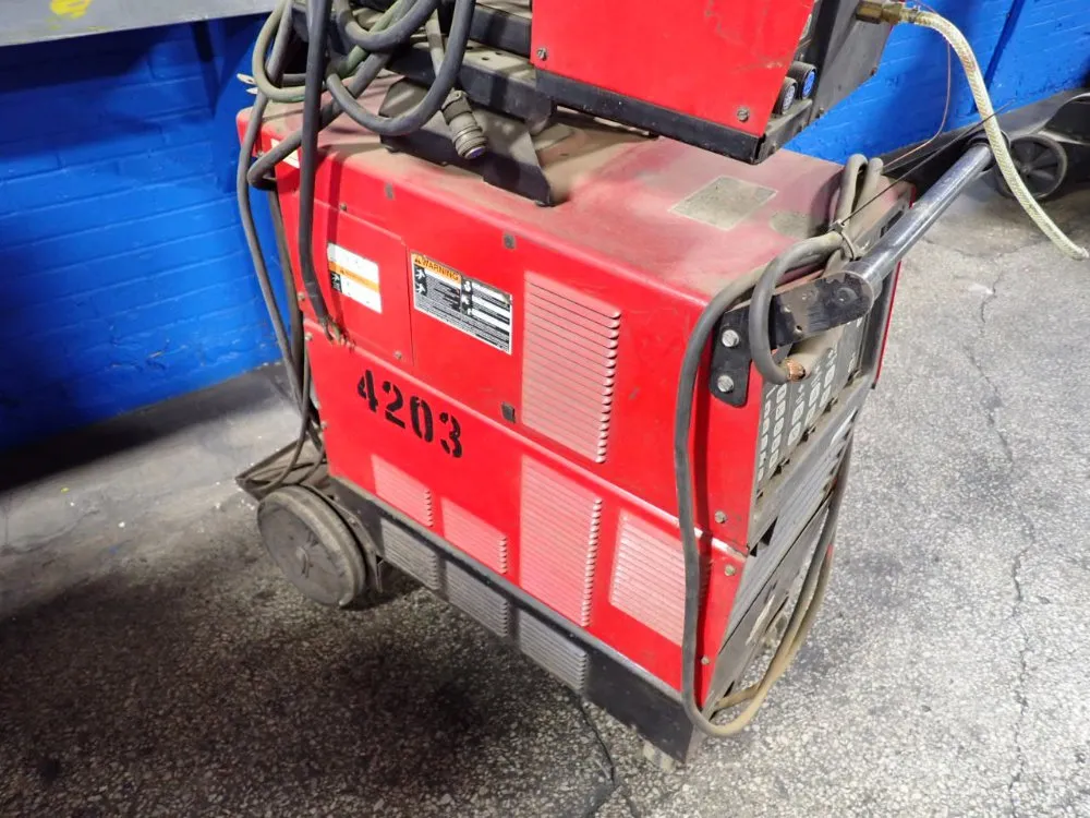 Lincoln 450 A Welder - Power Wave 450