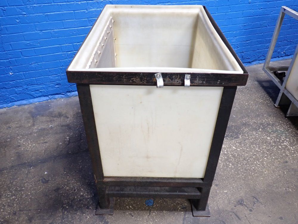 Approx. 70 Gal. Plastic Tank