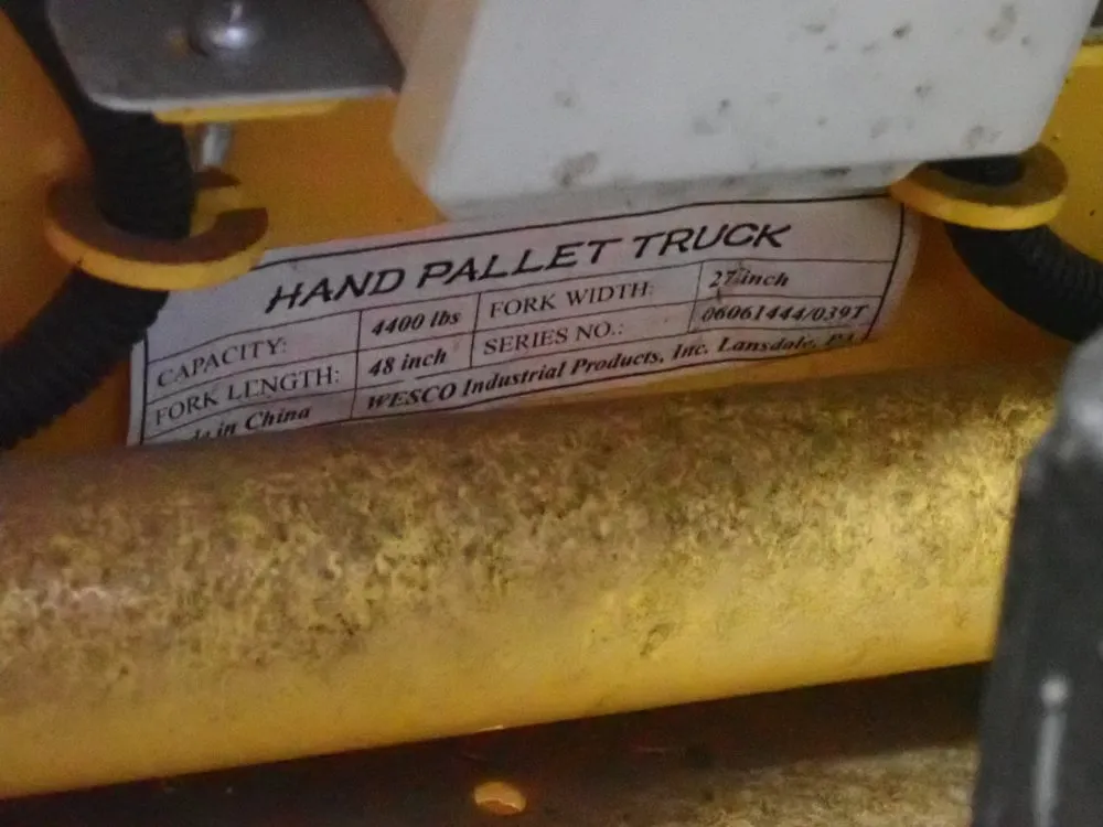Wesco 5000 Lbs Scale Hand Pallet Jack