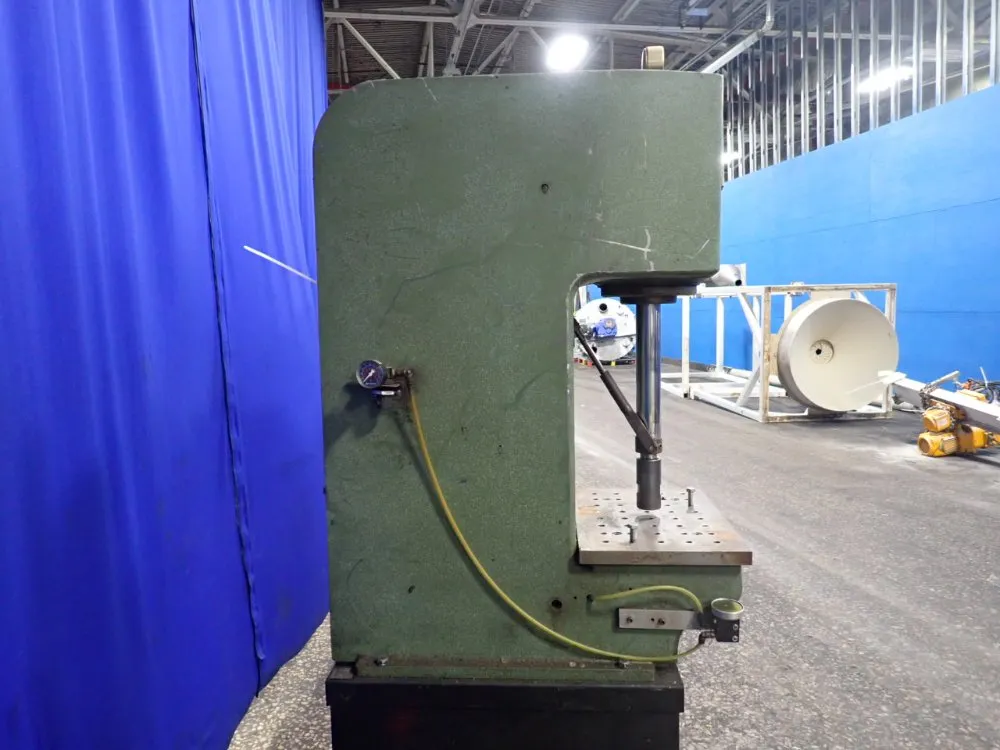 Denison 6 Ton Multipress - R063mc25702405220