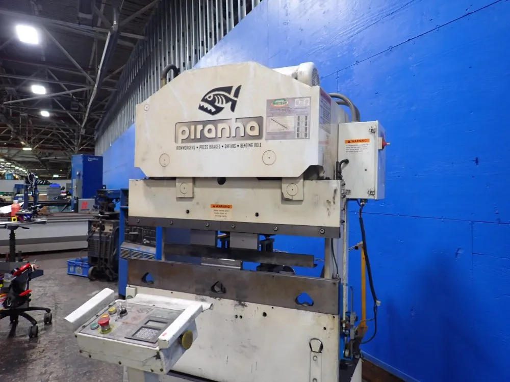 Piranha 25 Tons, 4' Bed Press Brake