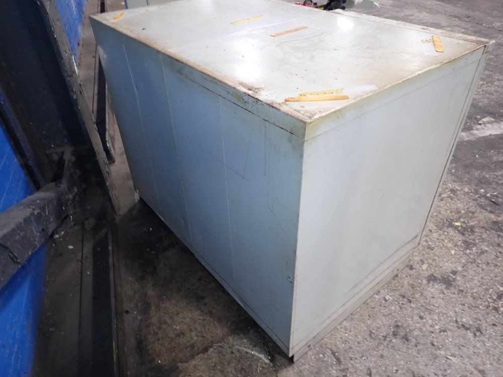 3 Drawers Tool Cabinet