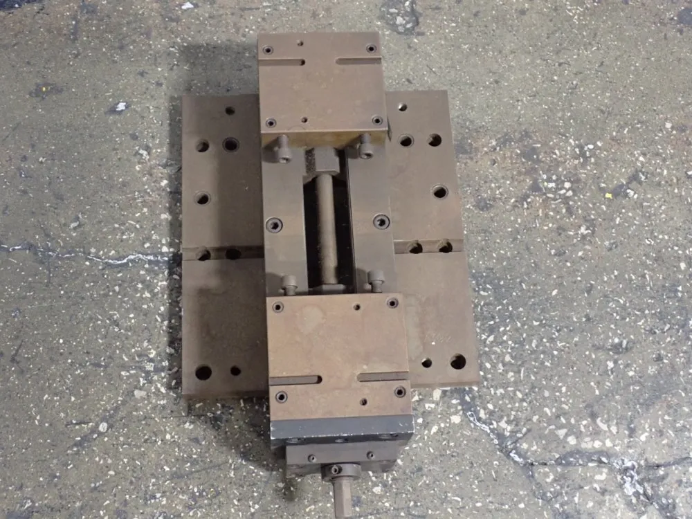 Kurt Precision Machine Vise - Scd600