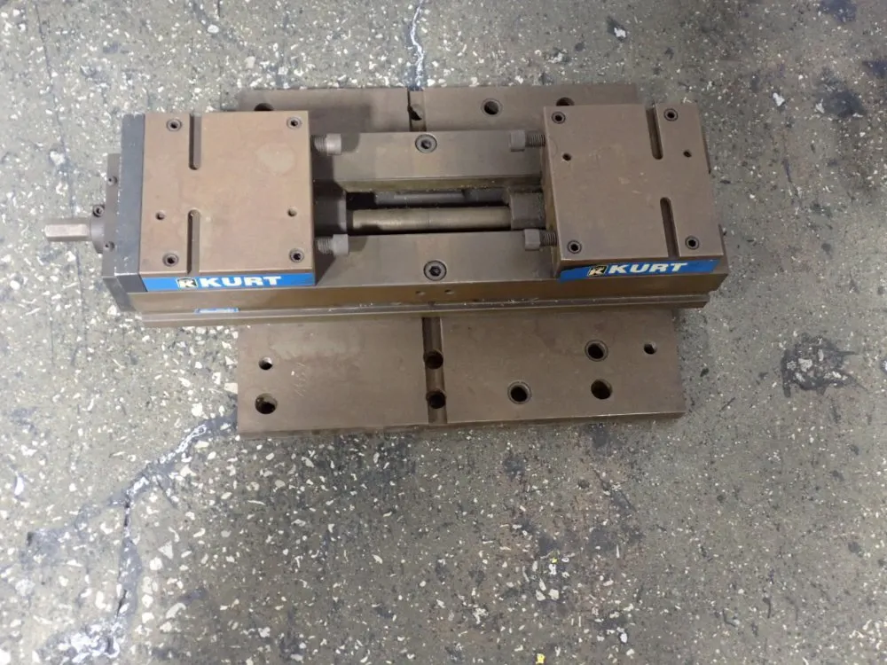 Kurt Precision Machine Vise - Scd600