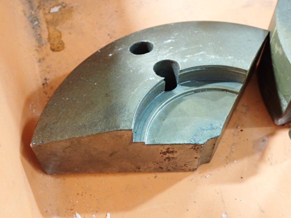 Misc. Chuck Jaws, V Blocks