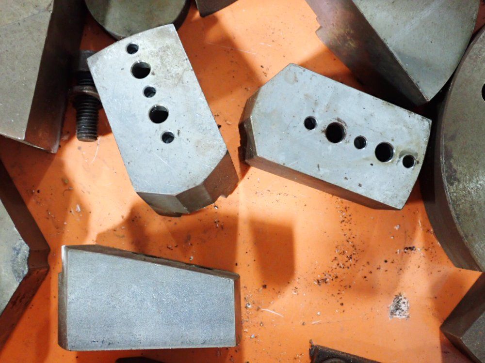 Misc. Chuck Jaws, V Blocks