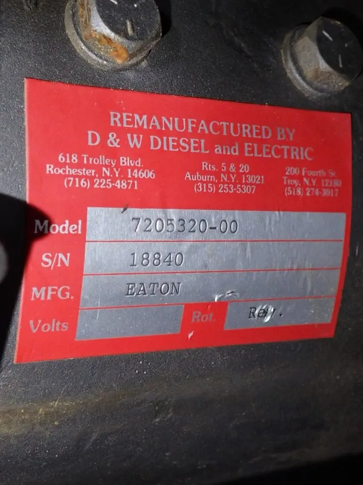 Yale 3000 Lbs Stand-up Forklift - Esc-030g4s071