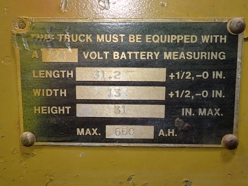Yale 3000 Lbs Stand-up Forklift - Esc-030g4s071