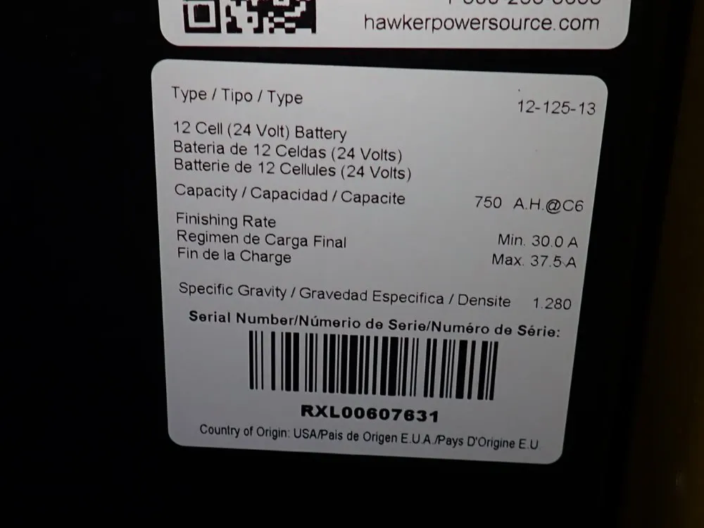 Yale 3000 Lbs Stand-up Forklift - Esc-030g4s071