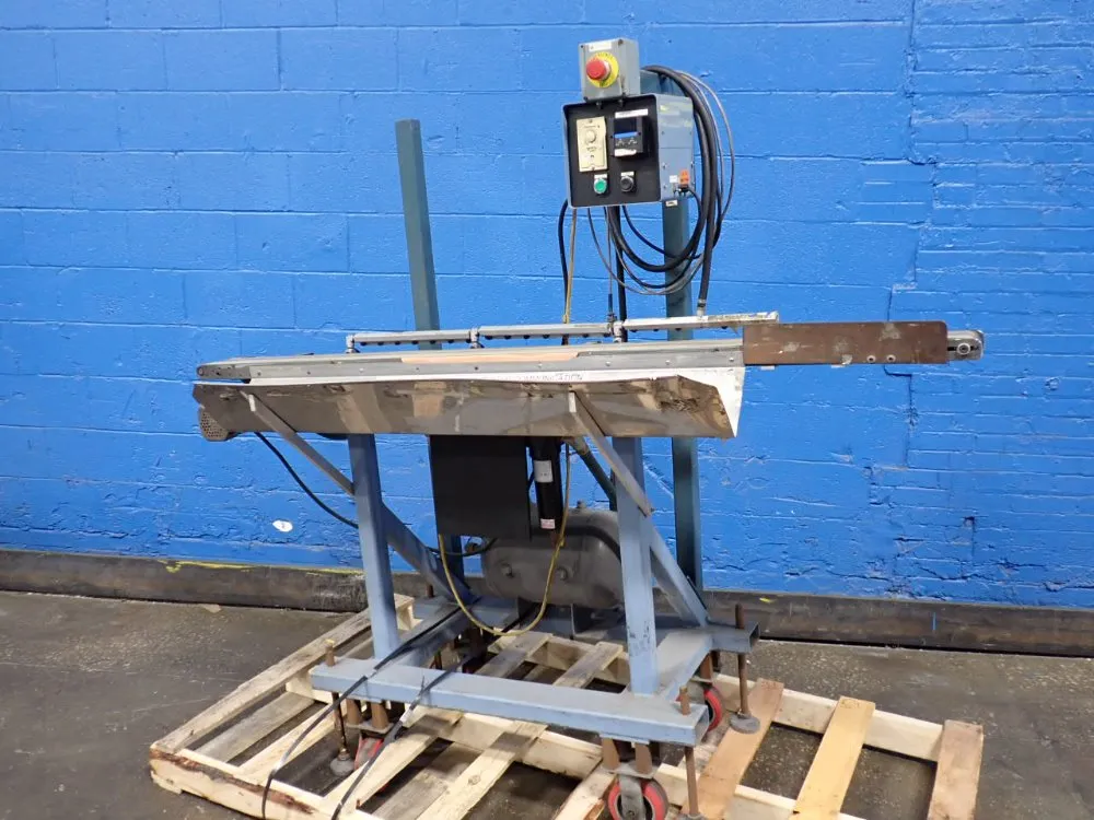 Versa Machinery 70" X 4" Transport Conveyor