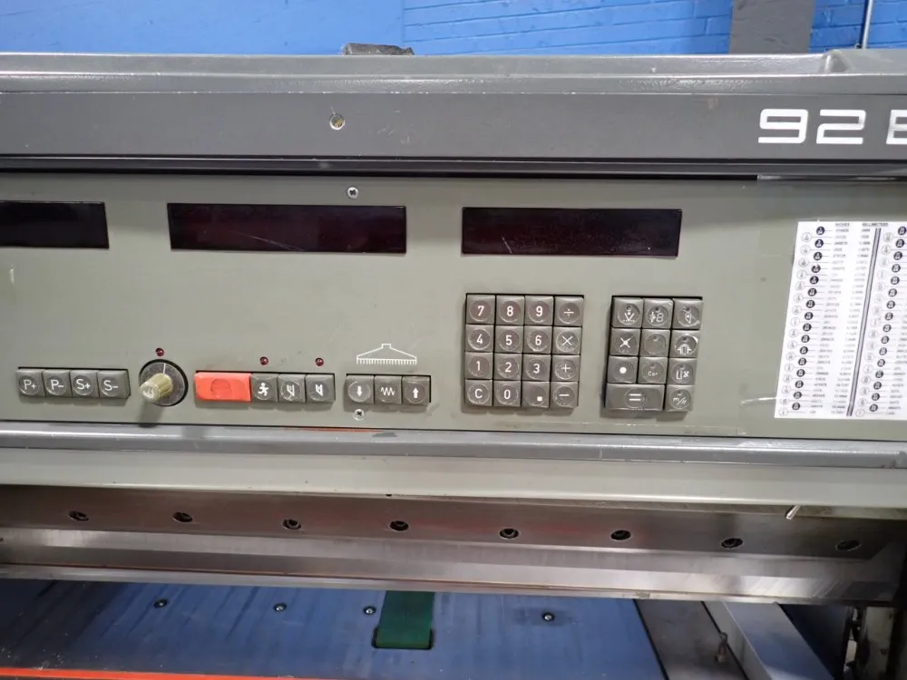 Polar Mohr 37" Paper Shear - 92 Em
