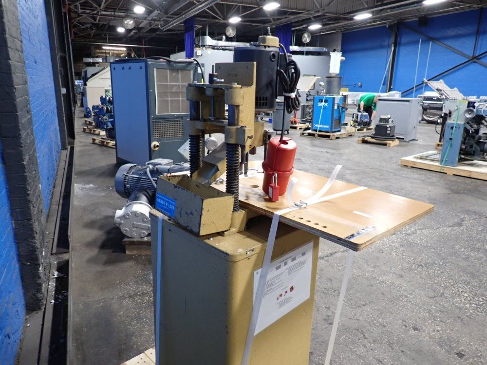 Challenge Paper Drilling Machine - Jf