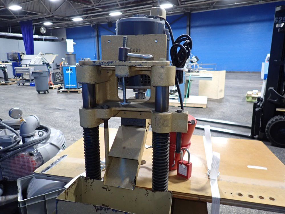 Challenge Paper Drilling Machine - Jf