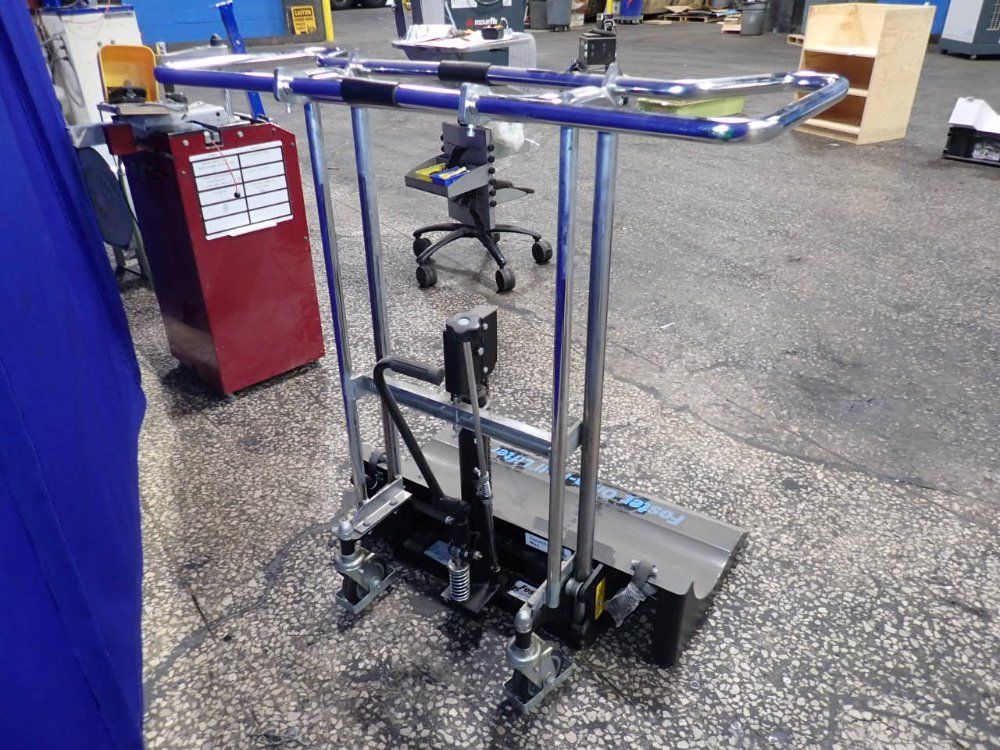 Foster 660 Lbs On-a-roll Lifter - 61574