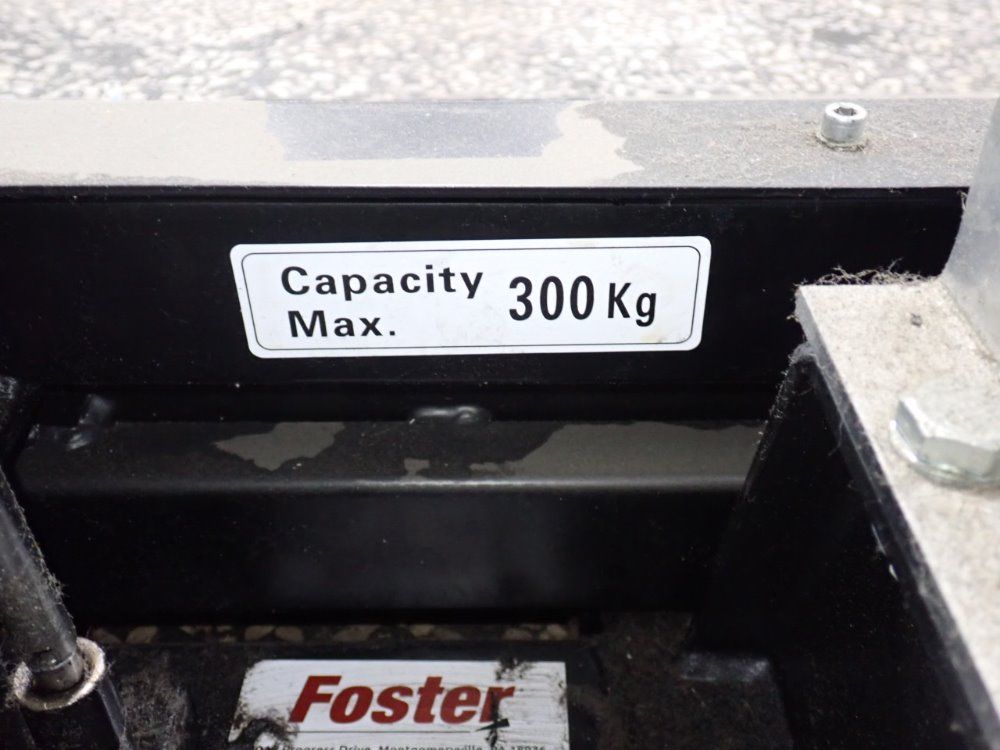 Foster 660 Lbs On-a-roll Lifter - 61574