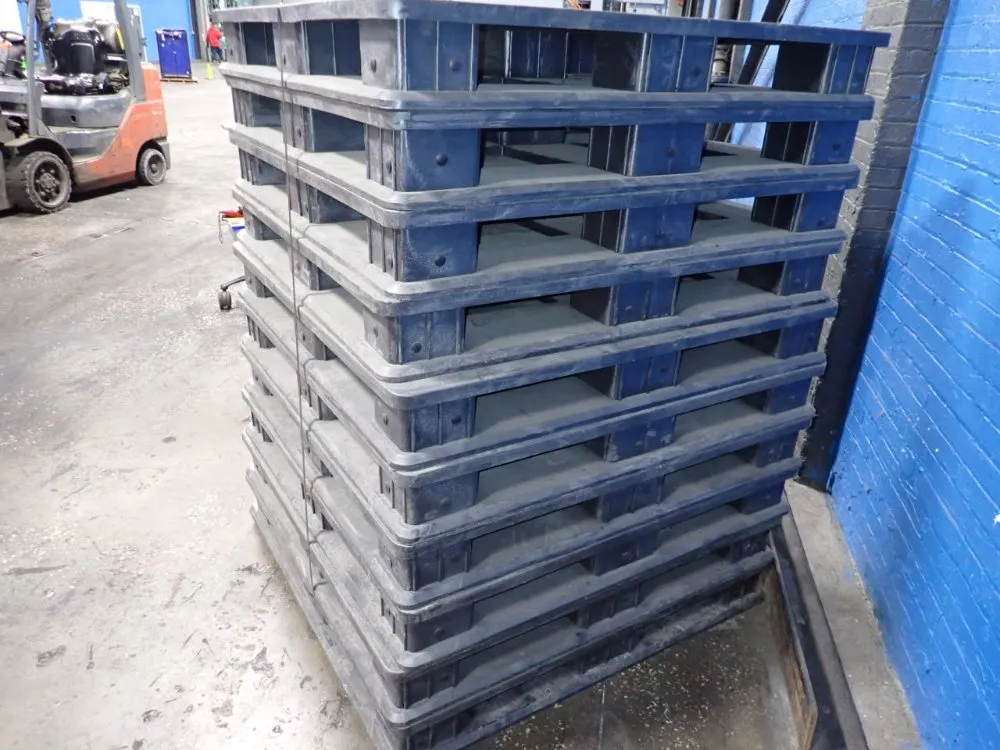 48" X 48" Plastic Pallets